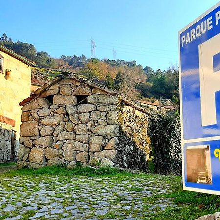 Casa Do Sertao Para 4 Pessoas -Geres Viana do Castelo Esterno foto