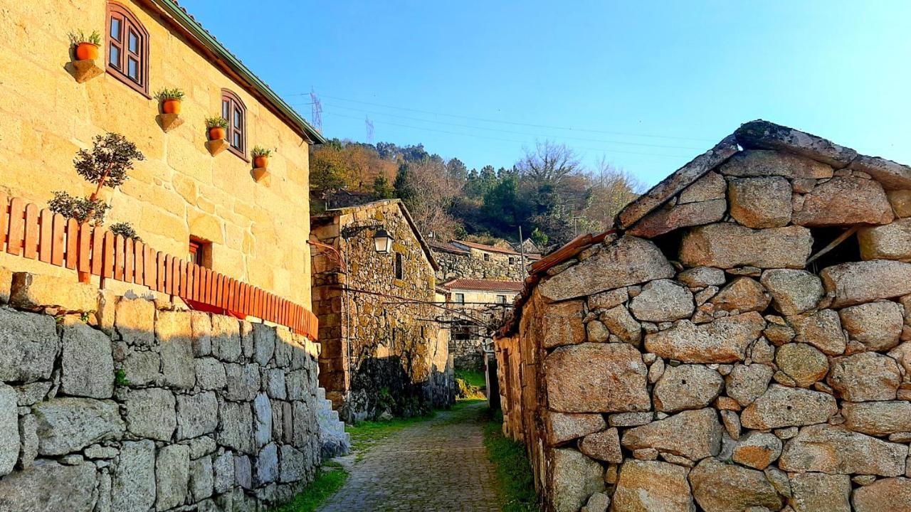 Casa Do Sertao Para 4 Pessoas -Geres Viana do Castelo Esterno foto
