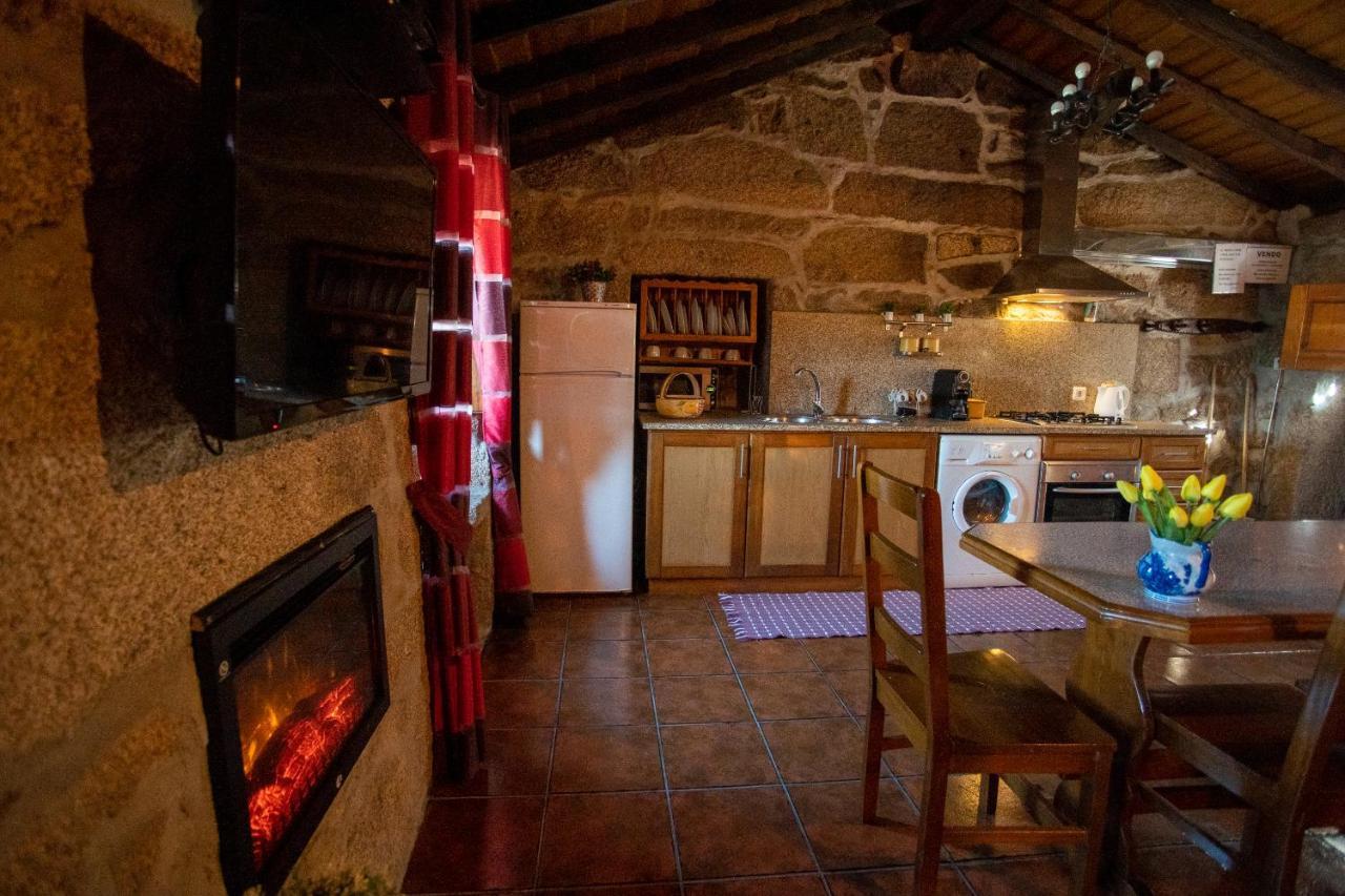 Casa Do Sertao Para 4 Pessoas -Geres Viana do Castelo Esterno foto