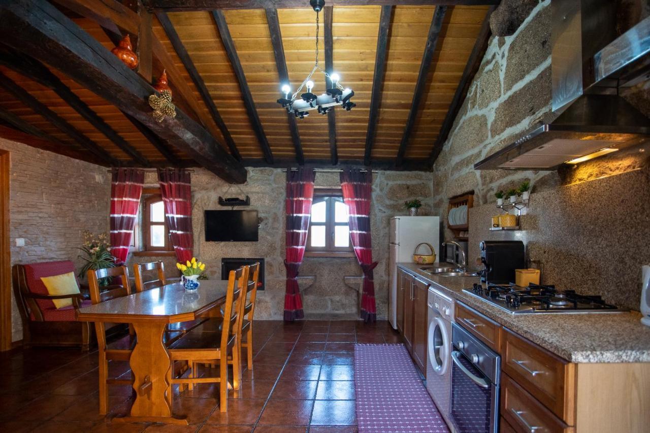 Casa Do Sertao Para 4 Pessoas -Geres Viana do Castelo Esterno foto