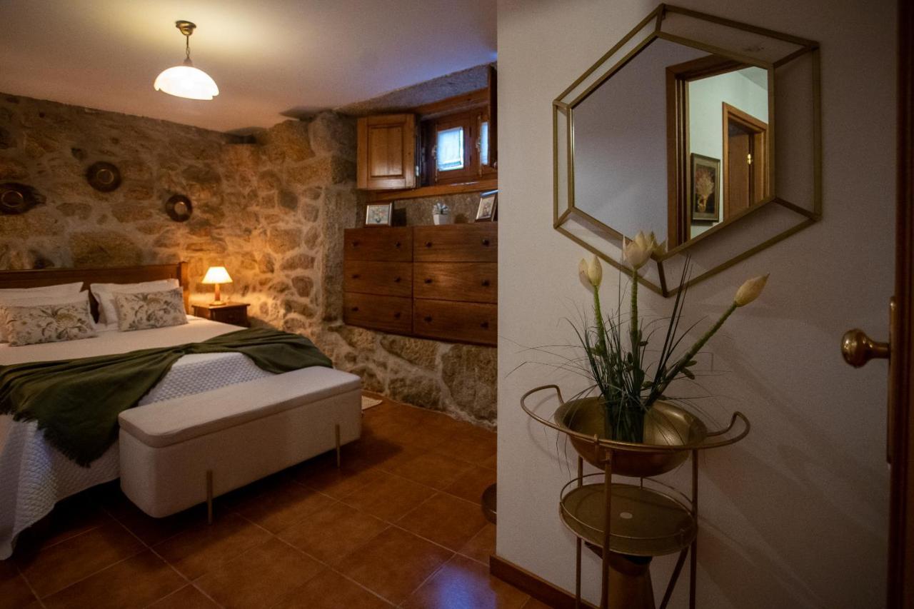 Casa Do Sertao Para 4 Pessoas -Geres Viana do Castelo Esterno foto