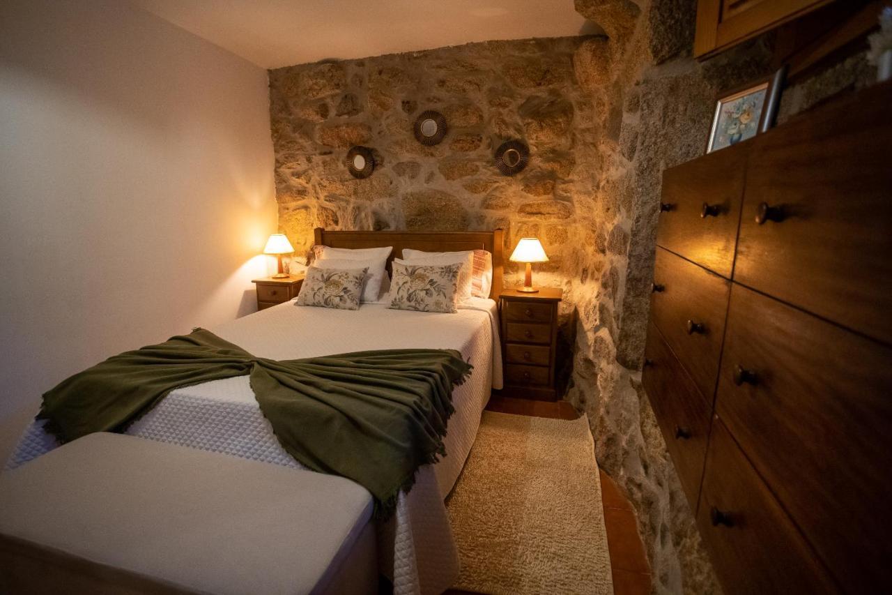 Casa Do Sertao Para 4 Pessoas -Geres Viana do Castelo Esterno foto