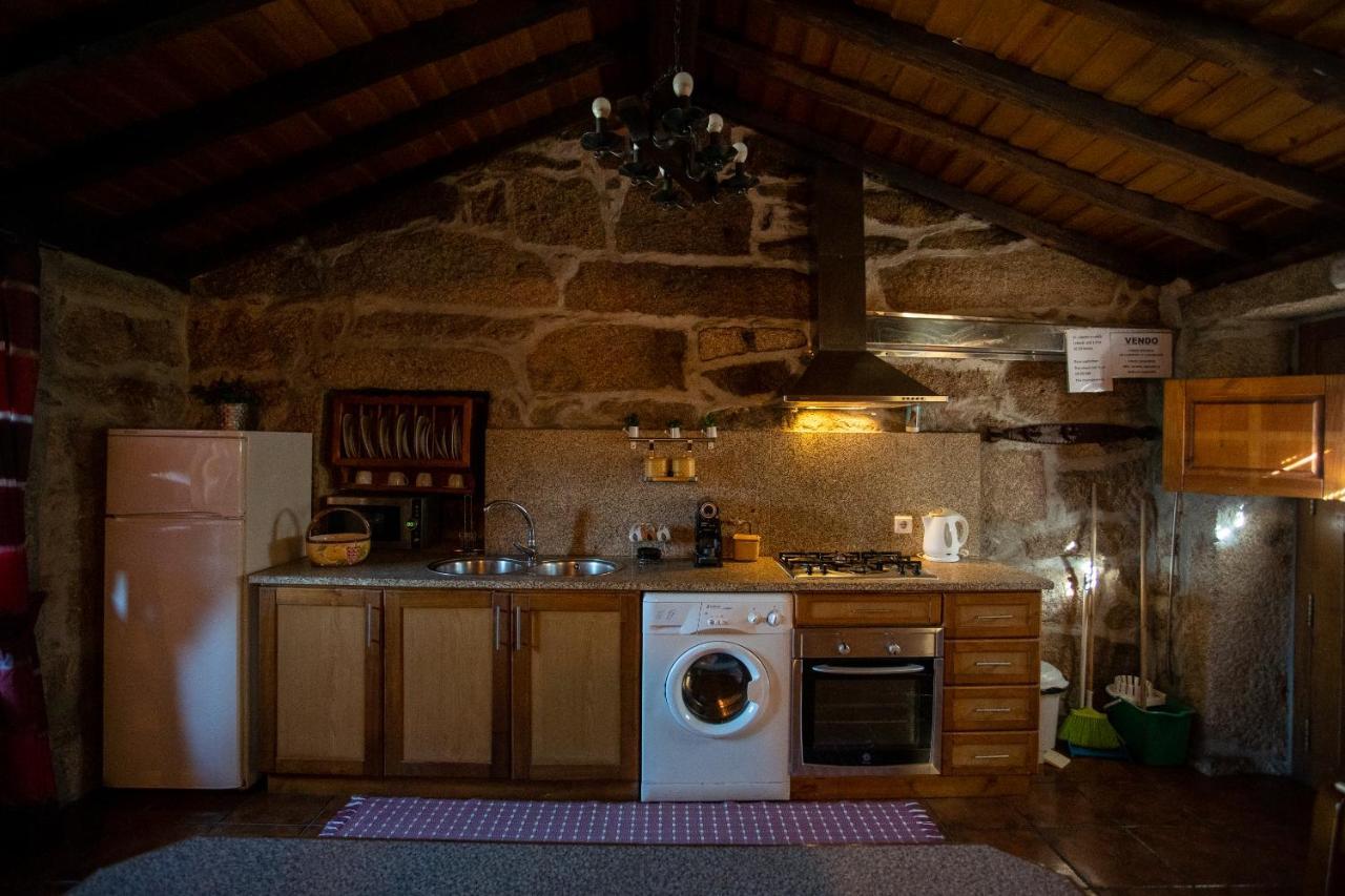 Casa Do Sertao Para 4 Pessoas -Geres Viana do Castelo Esterno foto